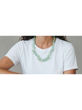 hand made green aurora coated raw crystal quartz beaded statement necklace 18''